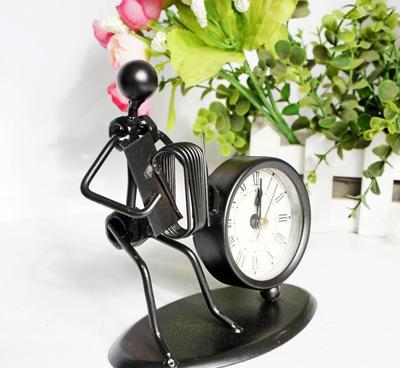 金屬擺件工藝品 小鐵人時鐘手風琴模型擺件 T317-64